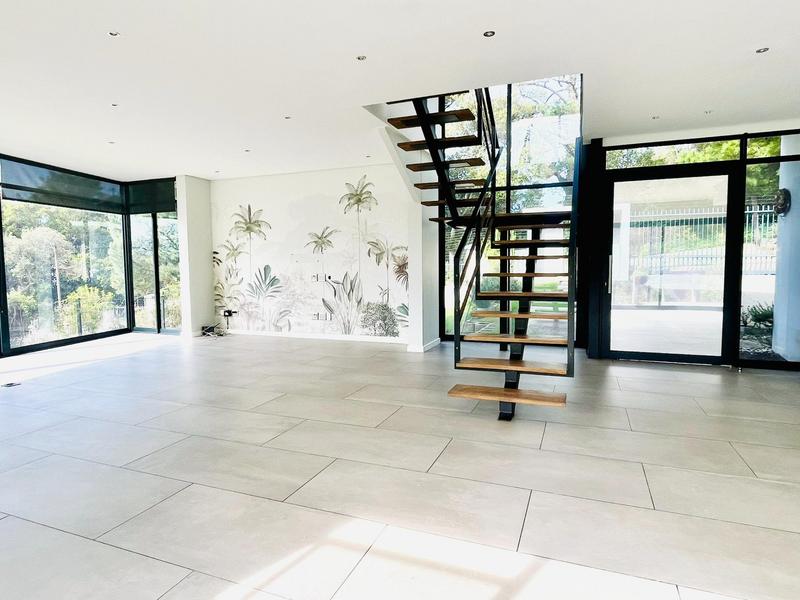 4 Bedroom Property for Sale in Constantia Western Cape